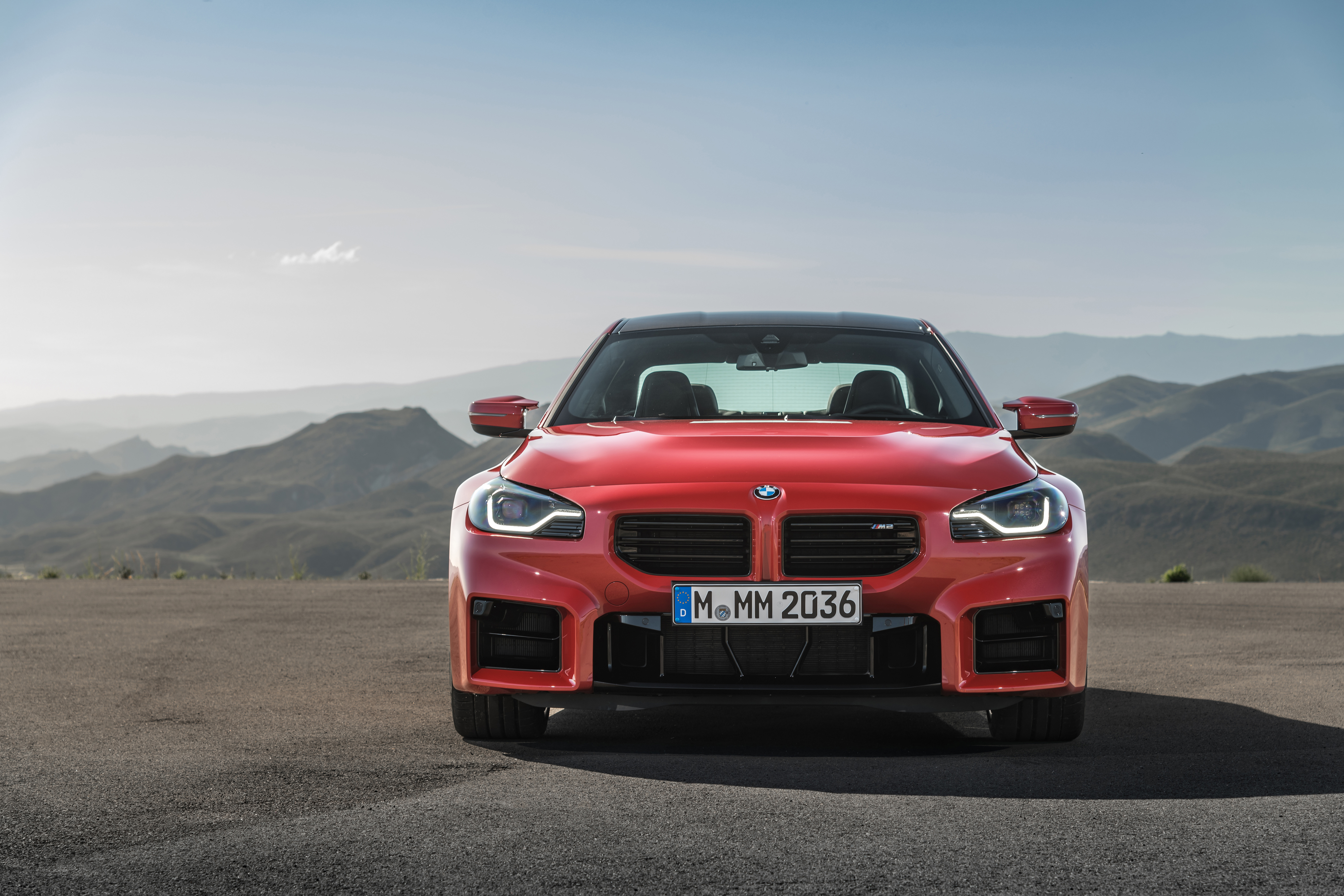 BMW M2 COUPÉ | novinka 2023 | nový drift king | šestiválec 460 koní | pohon zadních kol | manuální převodovka | první objednávky online | první auta ve výrobě | AUTOiBUY.com